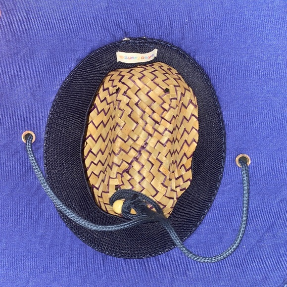 Sun hat - Picture 2 of 2